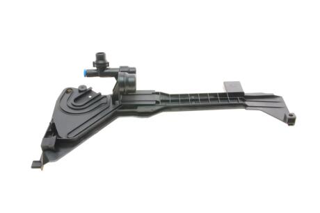 Кронштейн радиатора BMW 3 (E46) 98-05 (МКПП) AUTOTECHTEILE 7001769