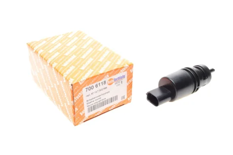 Насос омивача скла передніх фар BMW 3 (E90/F30/F80)/ 5 (E60/F10)/ 7 (E65/E66/E67) X5 (E70) 01- AUTOTECHTEILE 700 6118