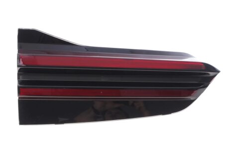 Ліхтар задній X5 (G05) 18- (R) (на кришку багажника) BMW 63215A912A6