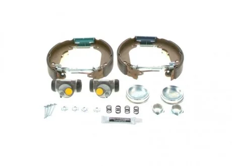 Колодки тормозные барабанные, комплект BOSCH 0 204 114 039