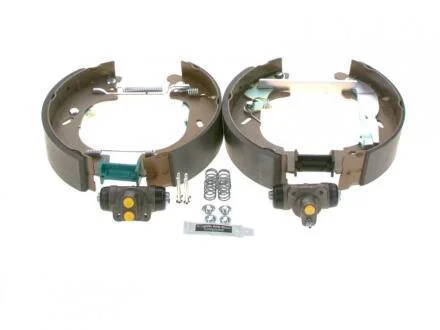 Колодки тормозные барабанные, комплект BOSCH 0 204 114 103