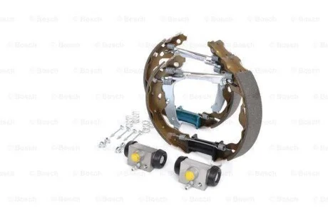 Колодки тормозные барабанные, комплект BOSCH 0 204 114 151
