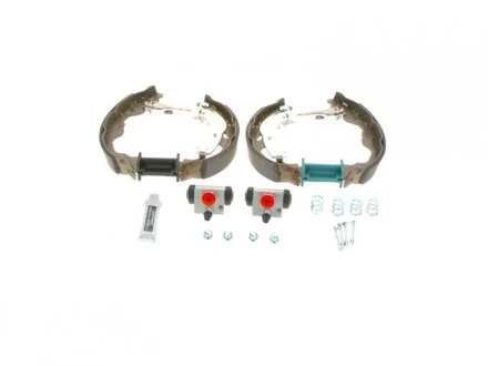 Колодки тормозные барабанные, комплект BOSCH 0 204 114 190