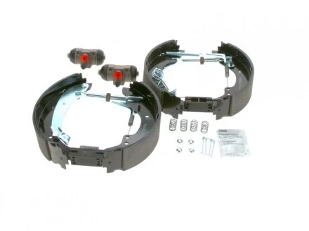 Колодки тормозные барабанные, комплект BOSCH 0 204 114 539