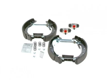 Колодки тормозные барабанные, комплект BOSCH 0 204 114 636