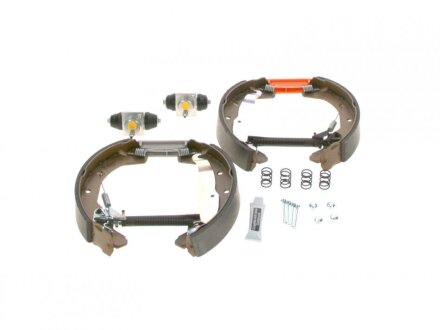 Колодки тормозные барабанные, комплект BOSCH 0 204 114 652