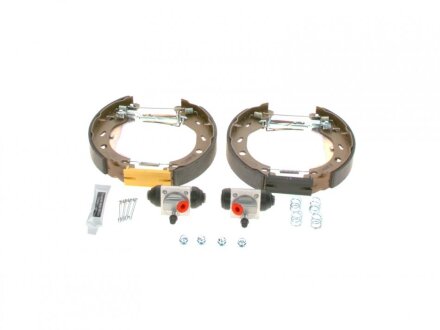 Колодки тормозные барабанные, комплект BOSCH 0 204 114 676