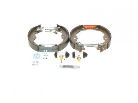 Колодки тормозные барабанные, комплект BOSCH 0 204 114 678