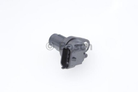 Датчик положения распределительного вала BOSCH 0 232 103 088