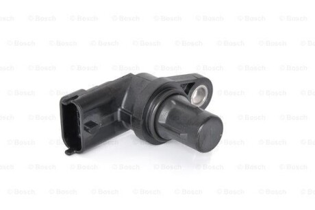 Датчик положения распределительного вала BOSCH 0 232 103 162