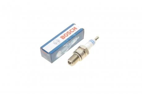 Свічка запалювання Lada Kalina 04-13/Toyota Crolla 83-88 BOSCH 0 241 229 579