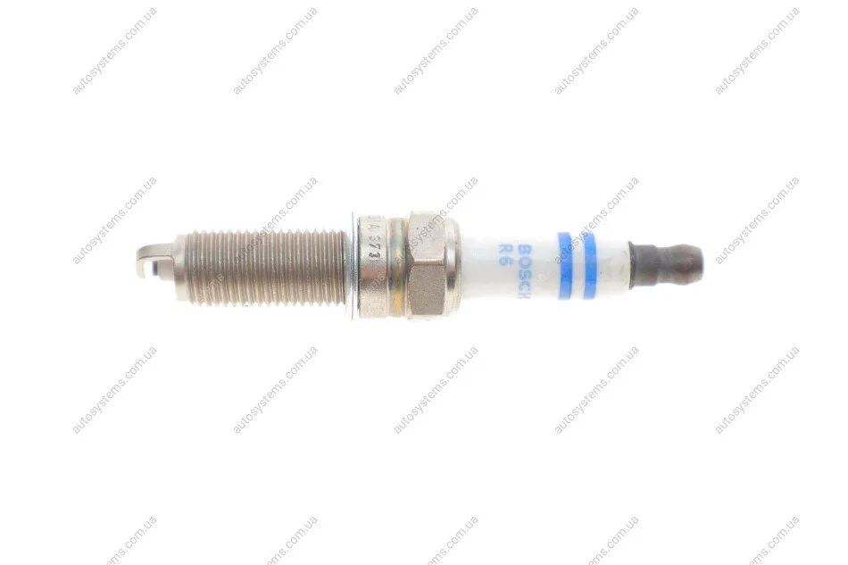 Свічка запалювання Hyundai i20/i30/Elantra/Kia Ceed 1.4-1.8 07- BOSCH 0 242 135 527 (фото 1)