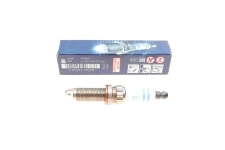 Свічка запалювання BOSCH 0 242 140 521