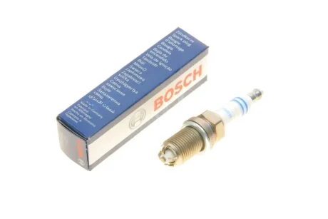 Свеча зажигания BOSCH 0 242 229 613