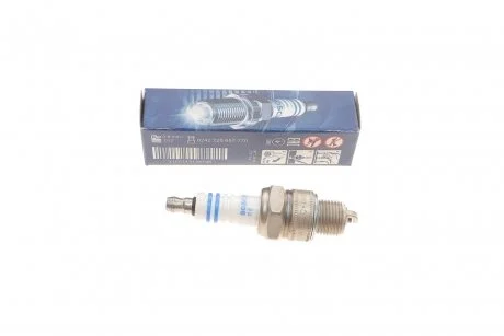 Свічка запалювання Land Rover Range Rover 3.5 4x4 -81 BOSCH 0 242 229 657