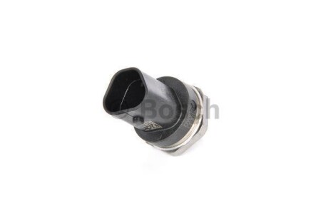 Датчик давления топлива BOSCH 0 261 545 077