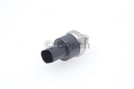 Датчик тиску гальмівної рідини BOSCH 0 265 005 303 (фото 1)