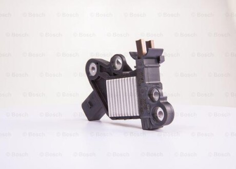 Регулятор напряжения BOSCH 0 272 220 734