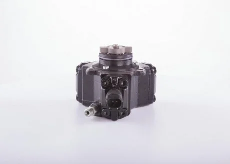 Паливний насос common rail BOSCH 0 445 010 272