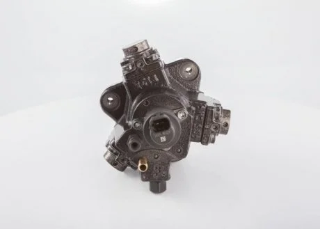 Паливний насос common rail BOSCH 0 445 010 320