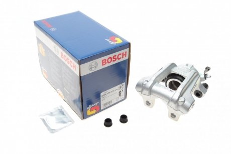 Супорт гальмівний (передній) (R) BMW 3 (F30/F80)/4 (F33/F83) 12-18 BOSCH 0 986 135 574