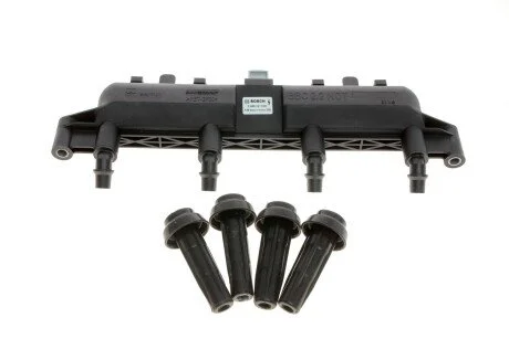Котушка запалювання Citroen Berlingo/Peugeot Partner 1.1-1.4i 96-15 BOSCH 0 986 221 035