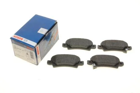 Тормозные колодки, дисковые. BOSCH 0 986 424 790