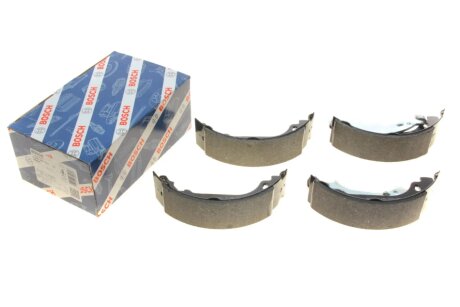 Колодки гальмівні (задні) Renault Clio II/Symbol I/Logan I (барабанні) (180x42) BOSCH 0 986 487 556