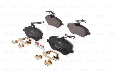 Тормозные колодки дисковые, комплект BOSCH 0 986 494 585