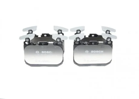 Тормозные колодки дисковые, комплект BOSCH 0 986 494 674 (фото 1)