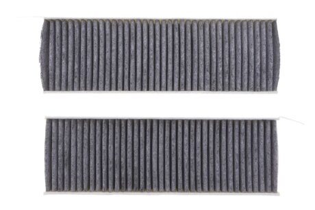 Фільтр салону (к-кт 2шт.) Citroen Berlingo/Peugeot Partner 08- (вугільний) BOSCH 1 987 435 641