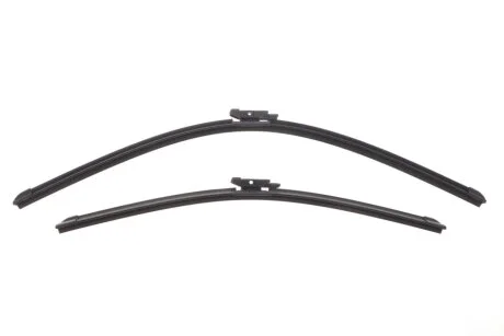 Щітки склоочисника (700/550мм) Citroen C5/Opel Zafira 05- BOSCH 3 397 007 221