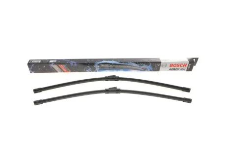 Щітки склоочисника (650/600 мм) MB Sprinter (W907/W910) 18- BOSCH 3397014615