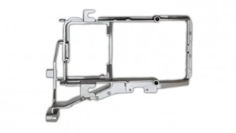 Крепление передней фары L (металл) DAF CF 1385178 DAPARTS DP-DA-085-1