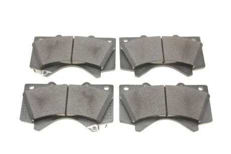 Колодки гальмівні (передні) Toyota Land Cruiser 200/Tundra/Sequoia 08- Delphi LP2134