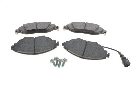 Колодки гальмівні (передні) Audi A3/Q3/Seat Leon/Skoda Kadiaq/Octavia/SuperB/VW Golf/Passat 12- Delphi LP2250