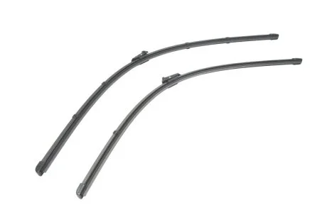 Комплект щеток стеклоочистителя бескаркасных Denso Flat 800/700 DENSO DF-047