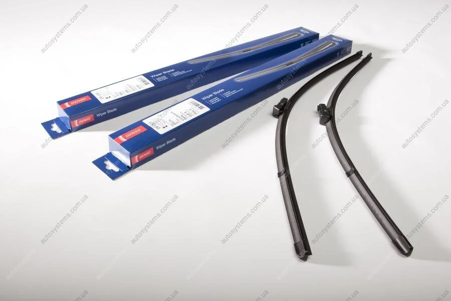 Комплект щеток стеклоочистителя бескаркасных Denso Flat 700/700 DENSO DF-107 (фото 1)
