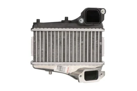 Интеркулер DENSO DIT40001