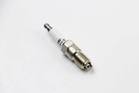Свічка запалювання DENSO T16EPR-U15
