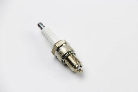 Свічка запалювання DENSO W16EX-U