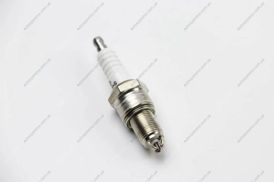 Свеча зажигания DENSO W20EPBR-S (фото 1)