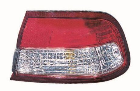 Фонарь задний левый DEPO 215-19D5L-AE