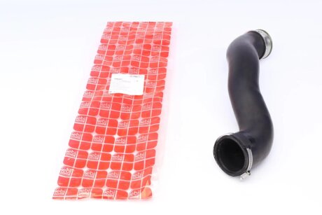 Патрубок інтеркулера MB (W204) 07-15 (R) FEBI BILSTEIN 106287