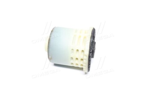 Втулка, демпфер, задняя ось к нижней части кузова GM 13354691