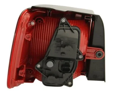 Фонарь задний внешний правый HELLA 2SD 010 468-101