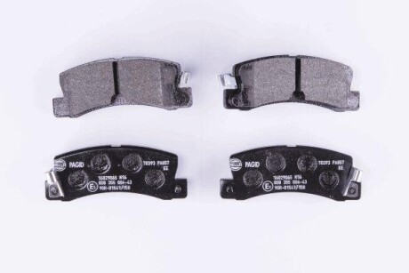 Тормозные колодки дисковые, комплект HELLA 8DB 355 006-431
