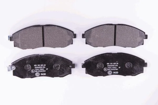 Тормозные колодки дисковые, комплект HELLA 8DB 355 009-381 (фото 1)
