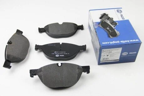 Колодки гальмівні дискові; передня вісь HELLA 8DB355015251