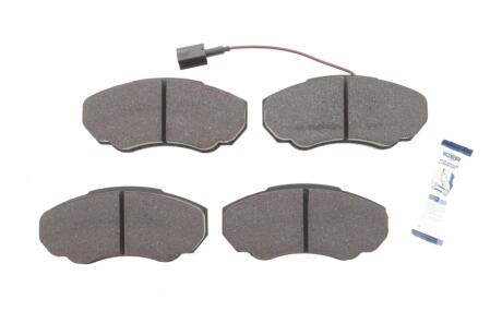 Колодки гальмівні (передні) Citroen Jumper 02-/Fiat Ducato/Peugeot Boxer 98- R15 (+датчик) ICER LM1523
